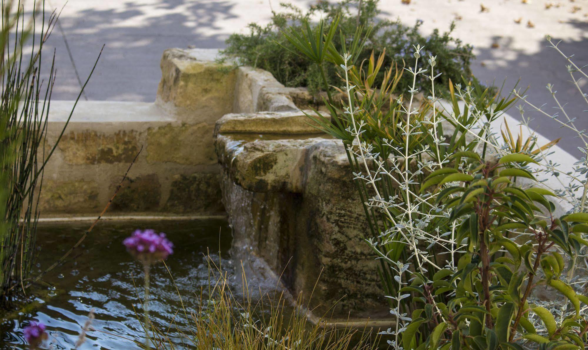 ホテル オテル ル マ サン ジョゼフ Saint-Rémy-de-Provence エクステリア 写真